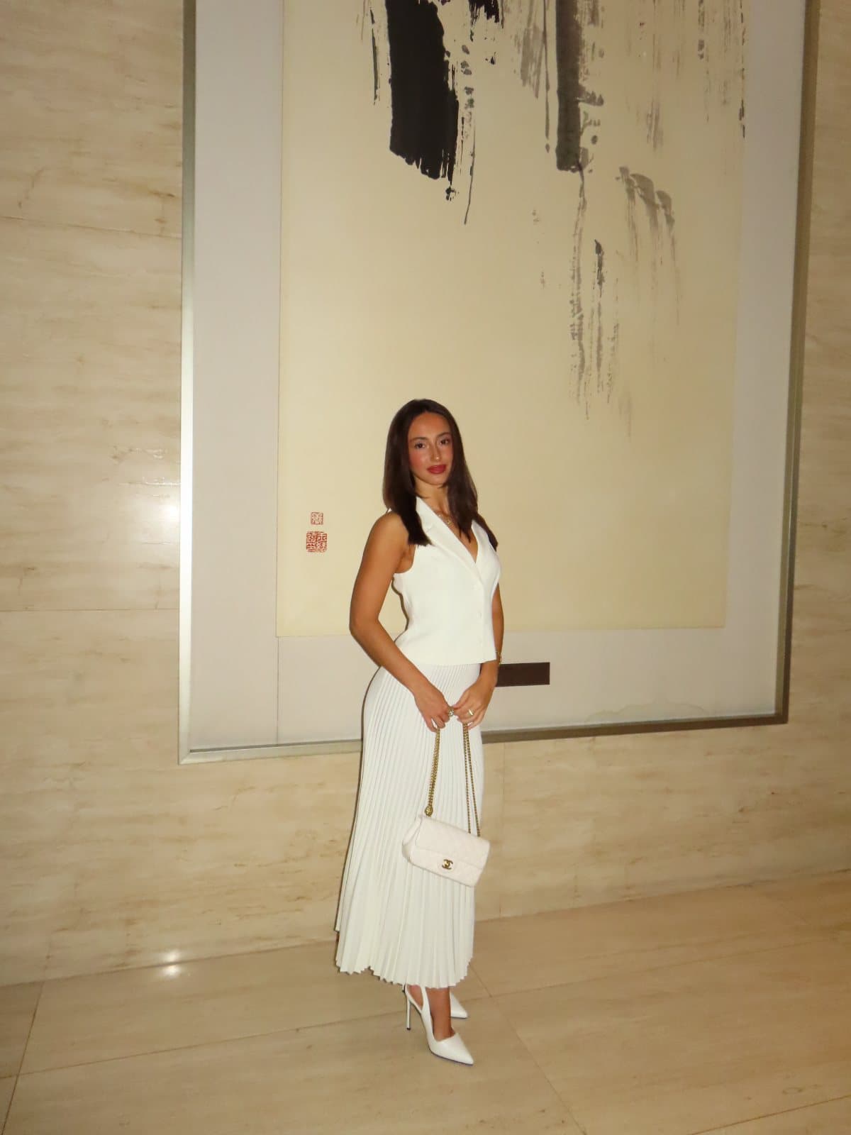 Ellen, photo 1